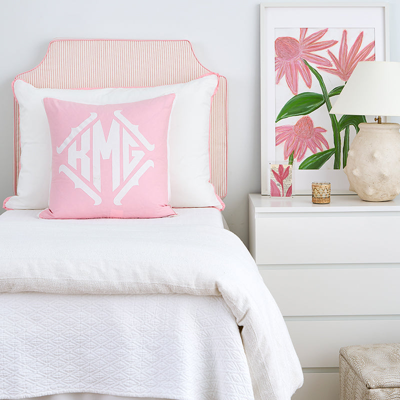 Lee Shell with Blush Pipe Headboard