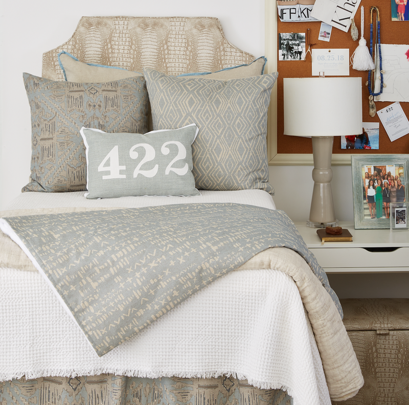 Grace Fog Deluxe Blanket